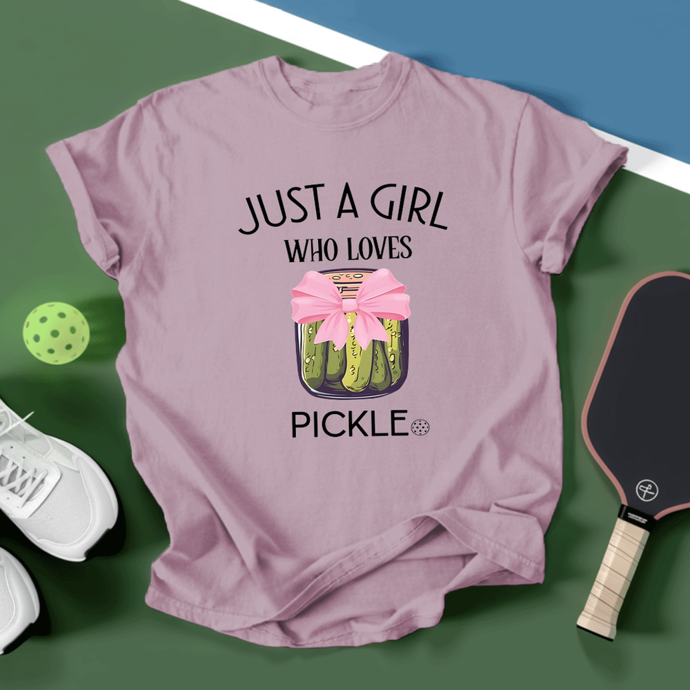 Just a Girl Who Loves Pickleballs v2 Unisex T-Shirt - Picklechillz
